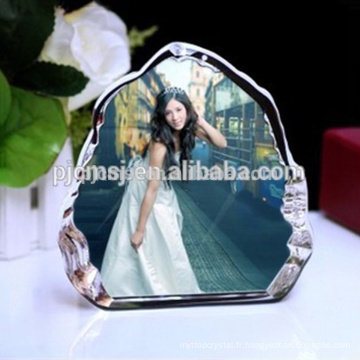 Beau cadre en cristal transparent pour la décoration de mariage